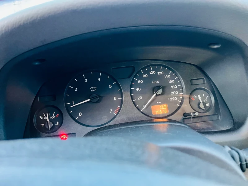 Opel Astra 1.6i/101 k.c, снимка 13 - Автомобили и джипове - 53145404