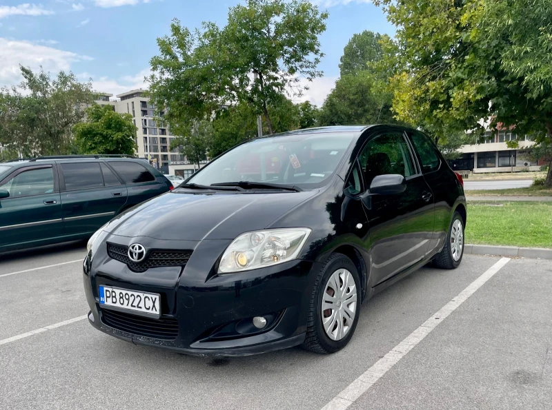 Toyota Auris Газ. инжекцион , снимка 3 - Автомобили и джипове - 53522643