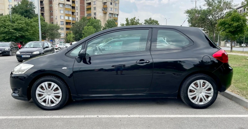 Toyota Auris Газ. инжекцион , снимка 4 - Автомобили и джипове - 53522643