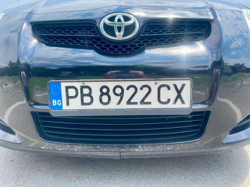 Toyota Auris Газ. инжекцион , снимка 10 - Автомобили и джипове - 53522643