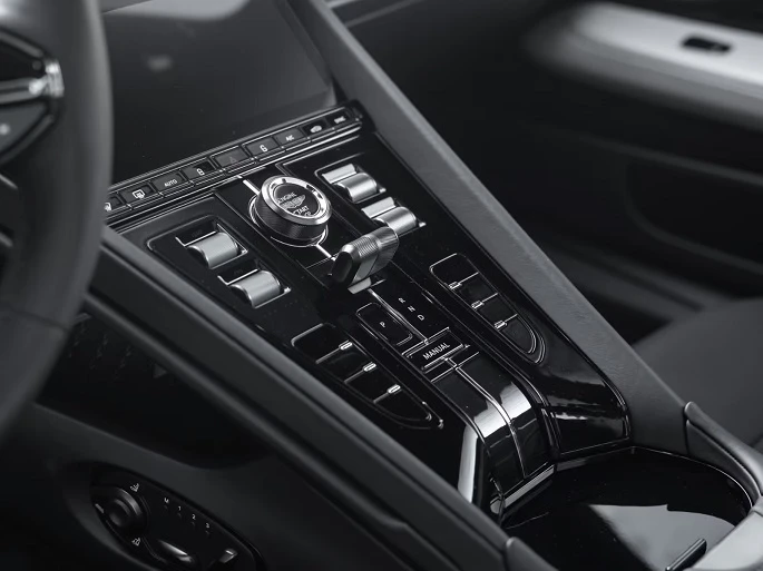 Aston Martin DB12 Coupe = NEW = �������� | Mobile.bg � ����������� 14