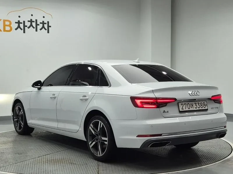 Audi A4 2.0 TFSI Premium - САМО 30% АВАНС, снимка 2 - Автомобили и джипове - 56253846