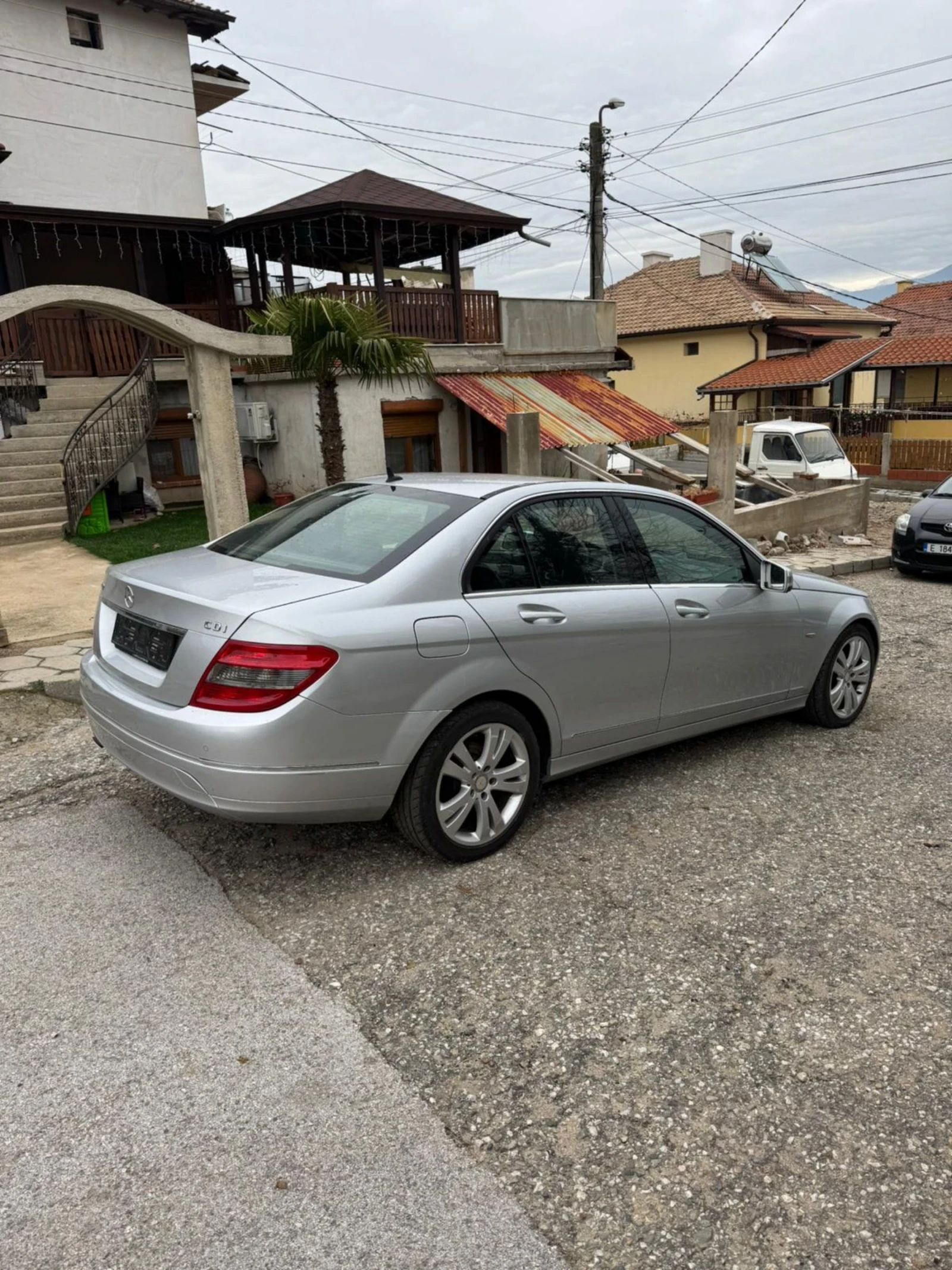 Mercedes-Benz C 200 CDI - изображение 2