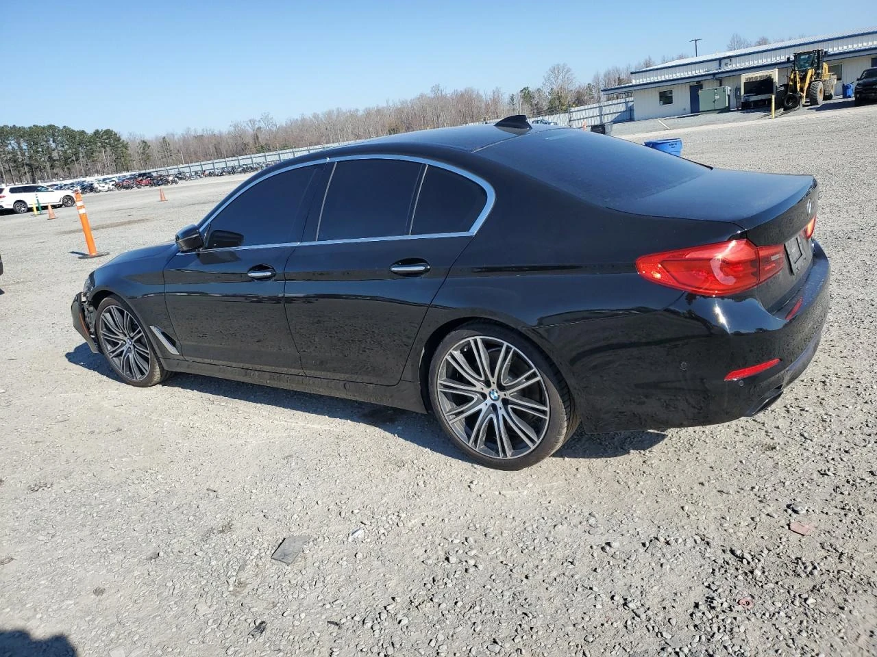 BMW 540 I* HEAD UP* DISTRONIC* KEYLESS* AMBIENT - изображение 2