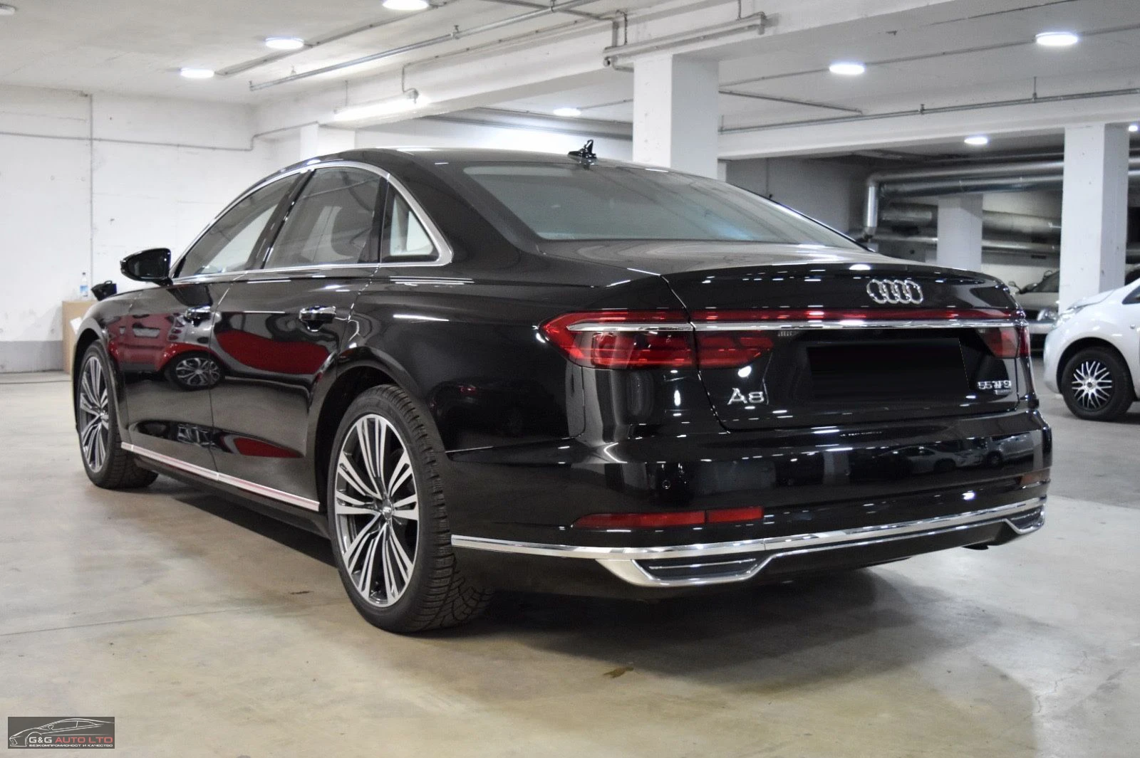 Audi A8 55TFSI/340HP/QUATTRO/B&O/MATRIX/20''/PANO/ - изображение 4