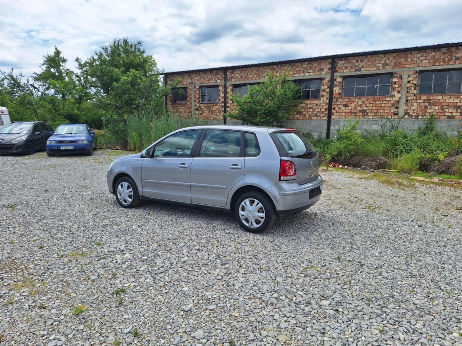 VW Polo 1, 4i 76кс Klima - изображение 6