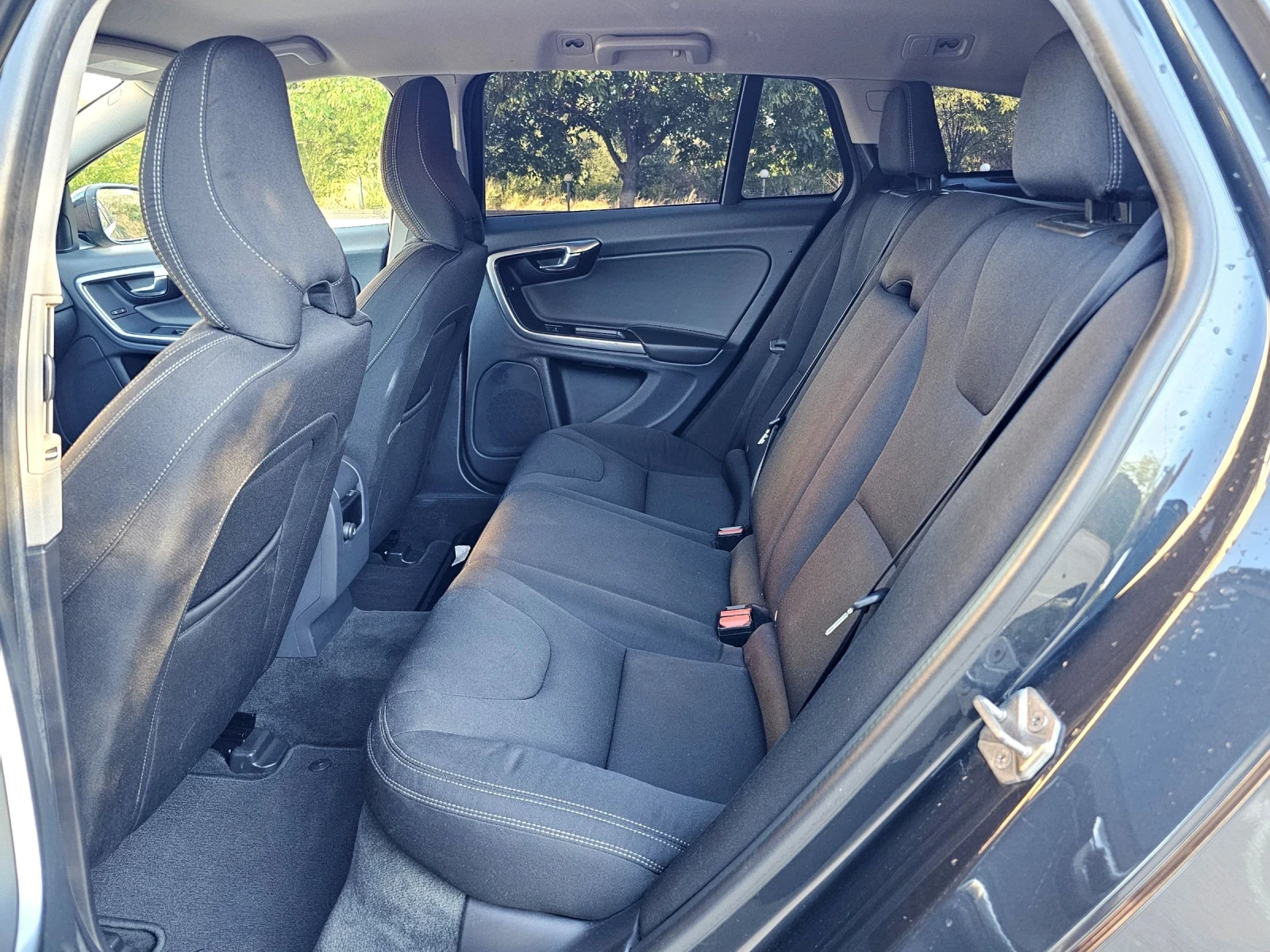 Volvo V60  | Mobile.bg   14