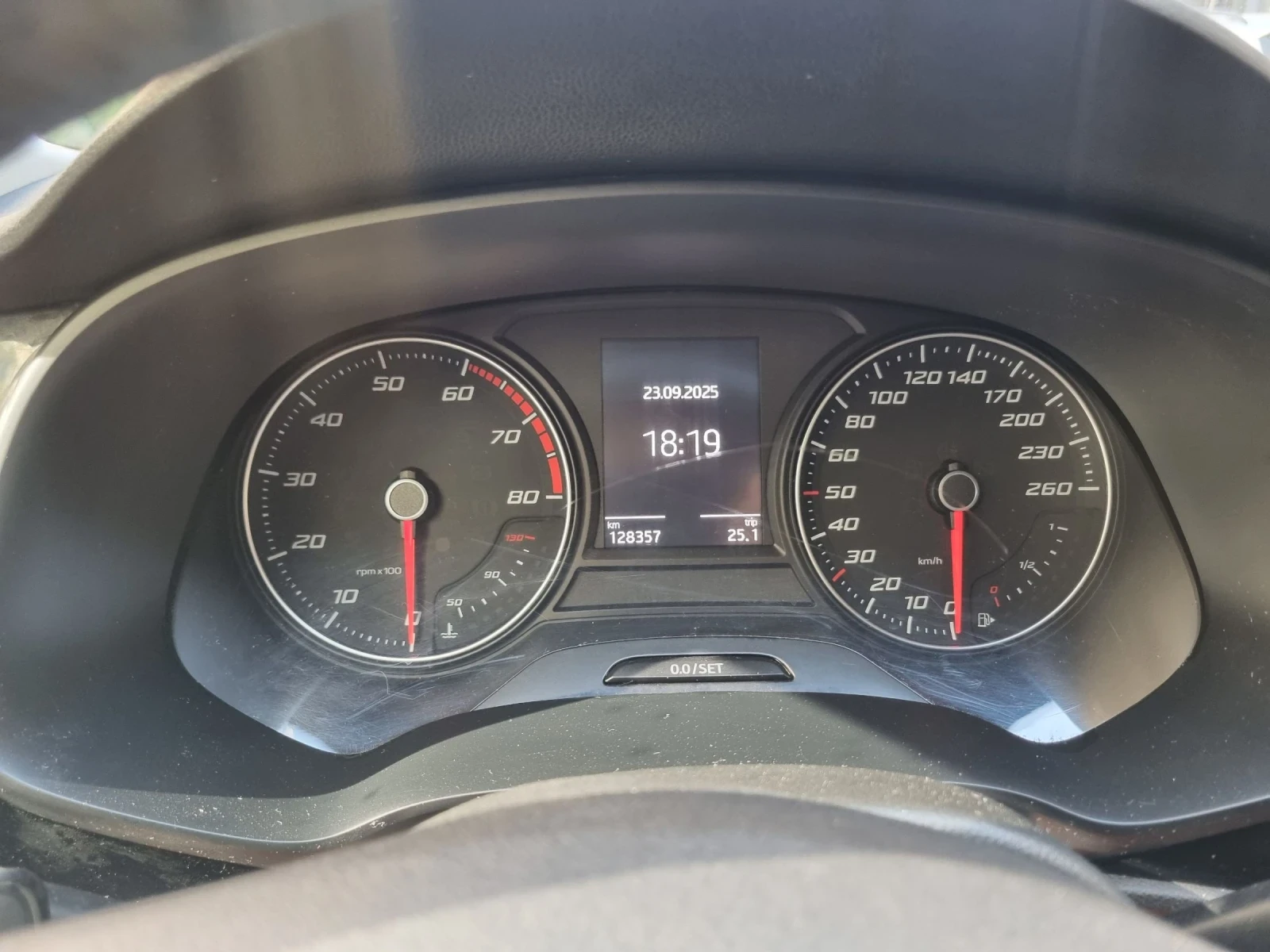 Seat Leon Benzin - изображение 8