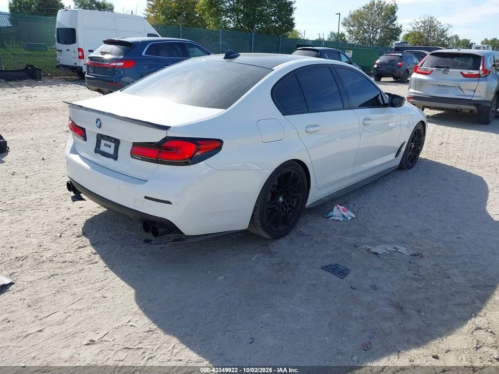 BMW 540 * XDRIVE * CARFAX * БЕЗ ПЪРВОНАЧАЛНА ВНОСКА - изображение 4