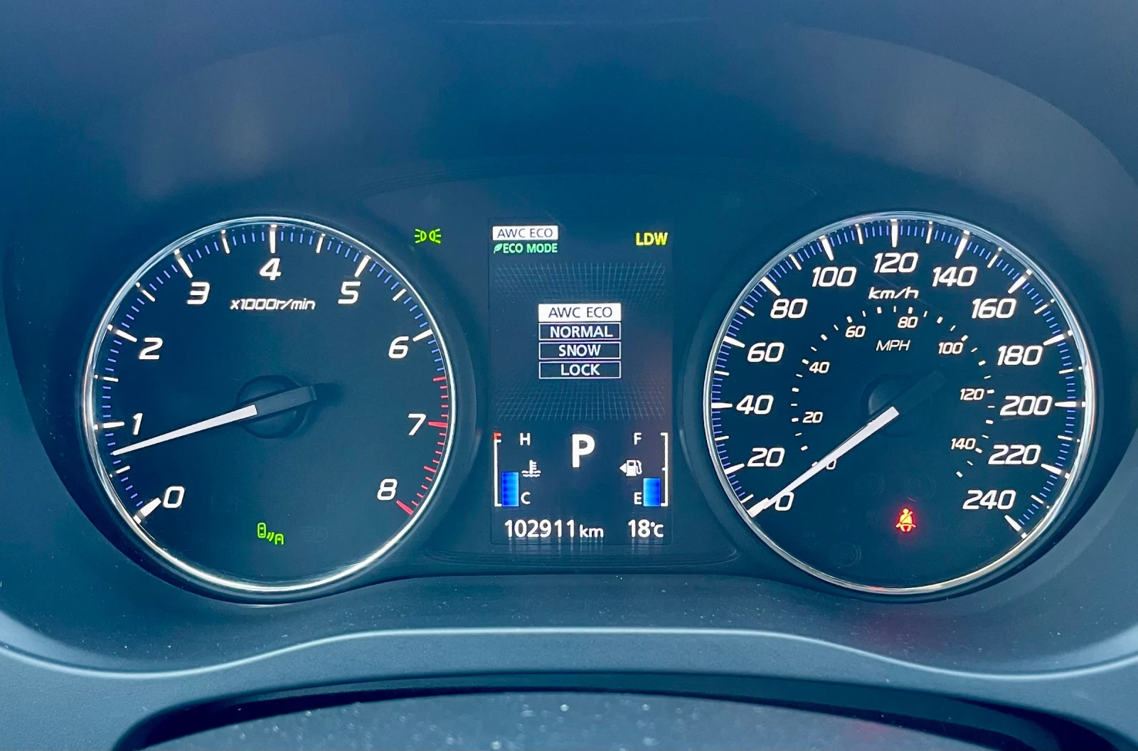 Mitsubishi Outlander GT 3.0 V6 Full, снимка 15 - Автомобили и джипове - 53522643