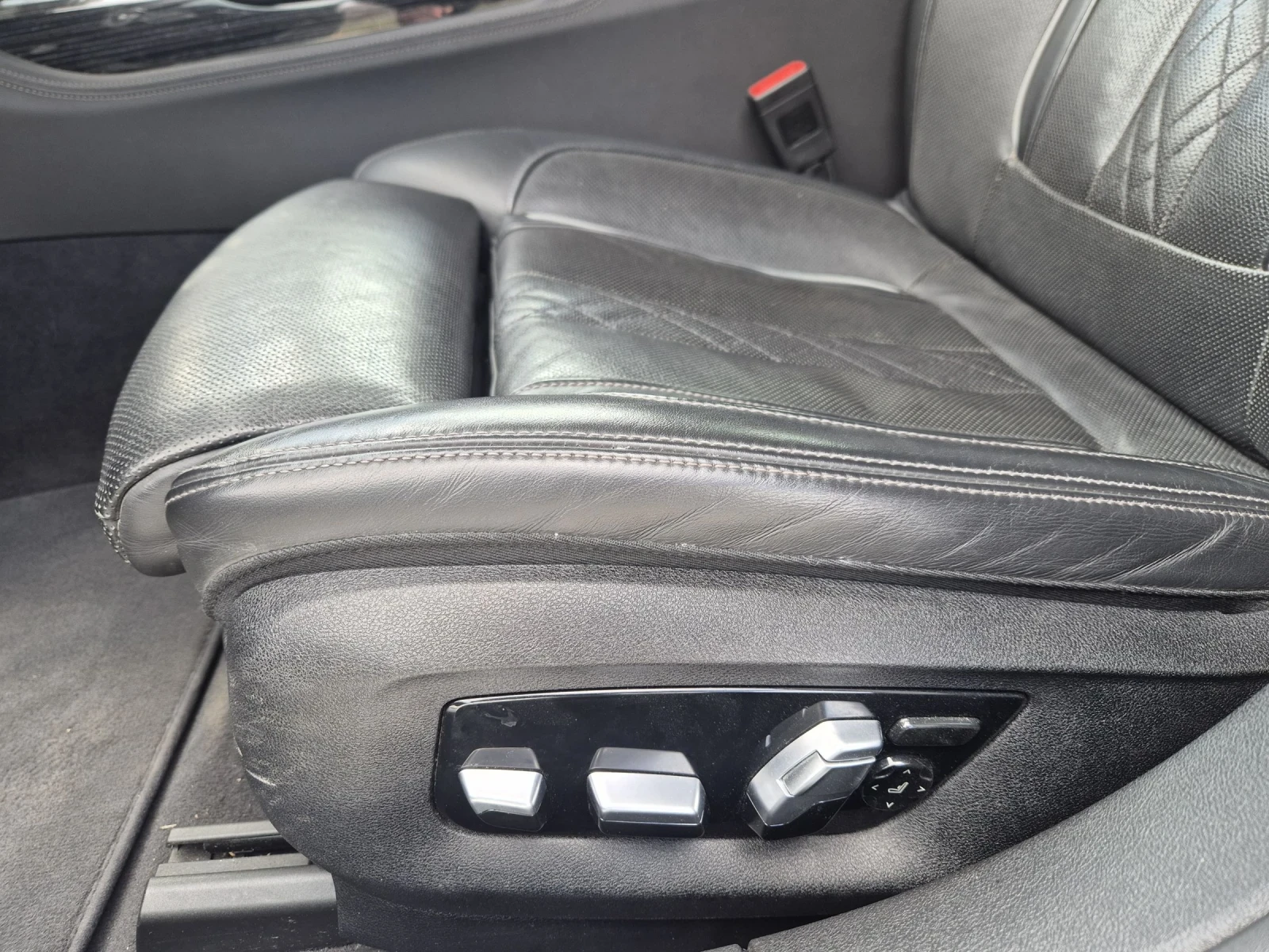 BMW 740 xDrive , снимка 14 - Автомобили и джипове - 54036247