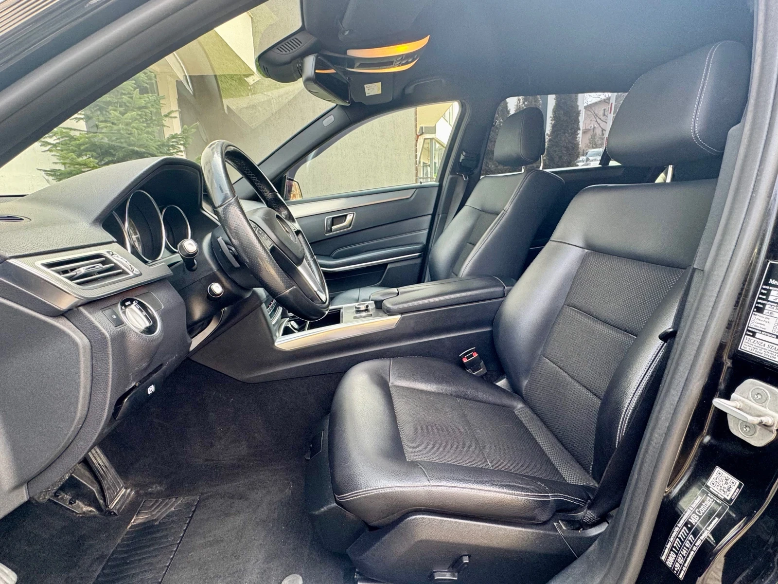 Mercedes-Benz E 220 4x4, снимка 10 - Автомобили и джипове - 54072018