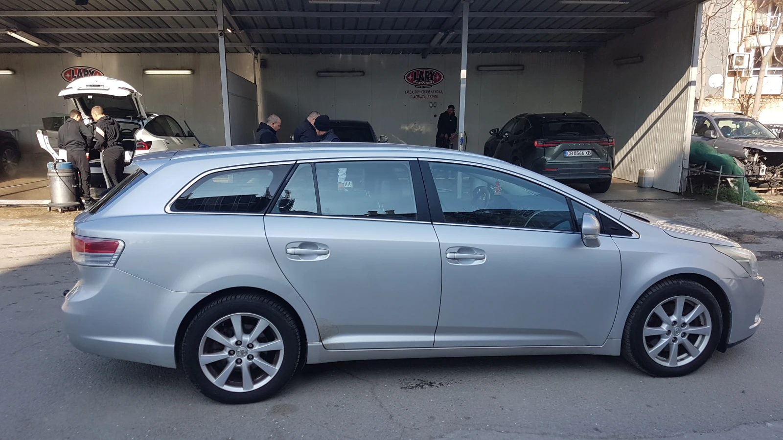 Toyota Avensis 2.0D4D, снимка 4 - Автомобили и джипове - 54124619