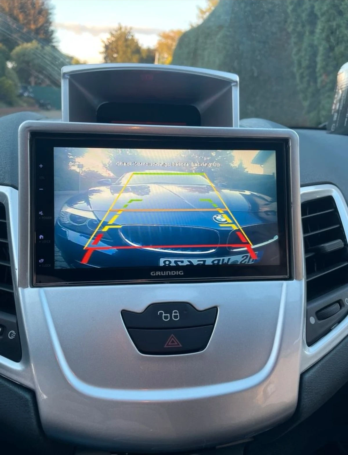 Ford Fiesta 1.4/Gaz-Navi, снимка 10 - Автомобили и джипове - 54169252