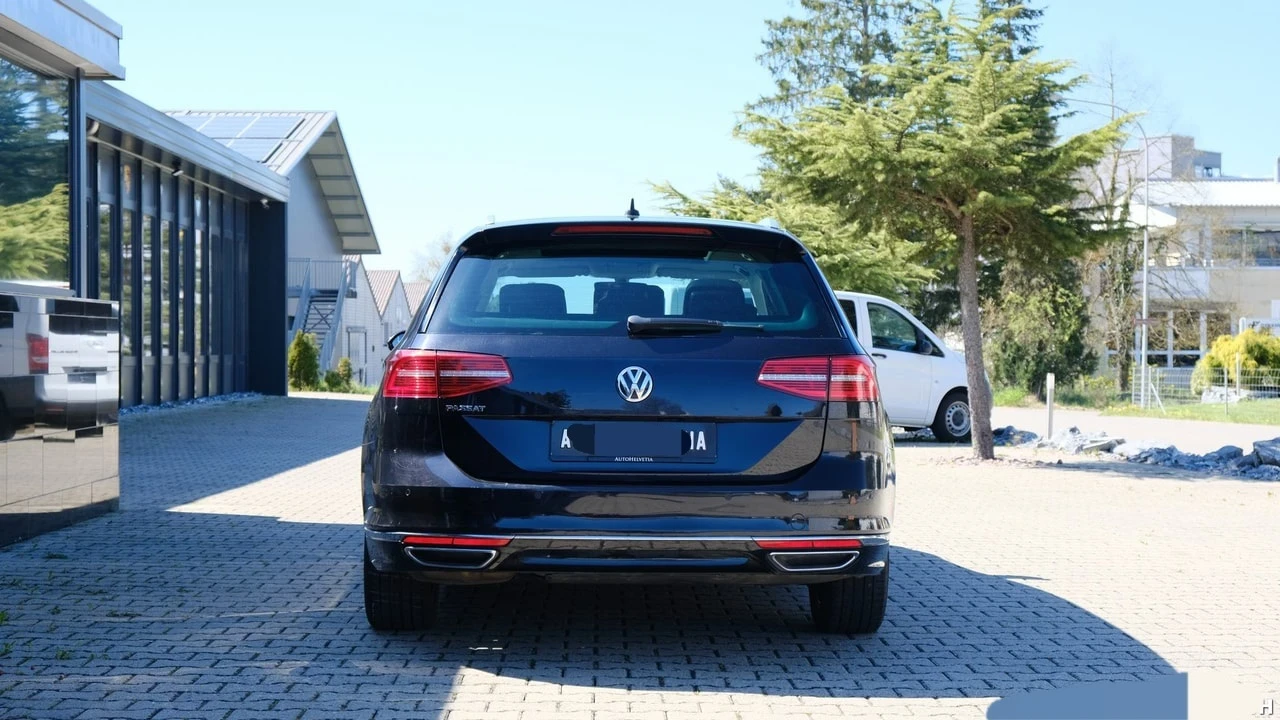 VW Passat, снимка 12 - Автомобили и джипове - 54507550