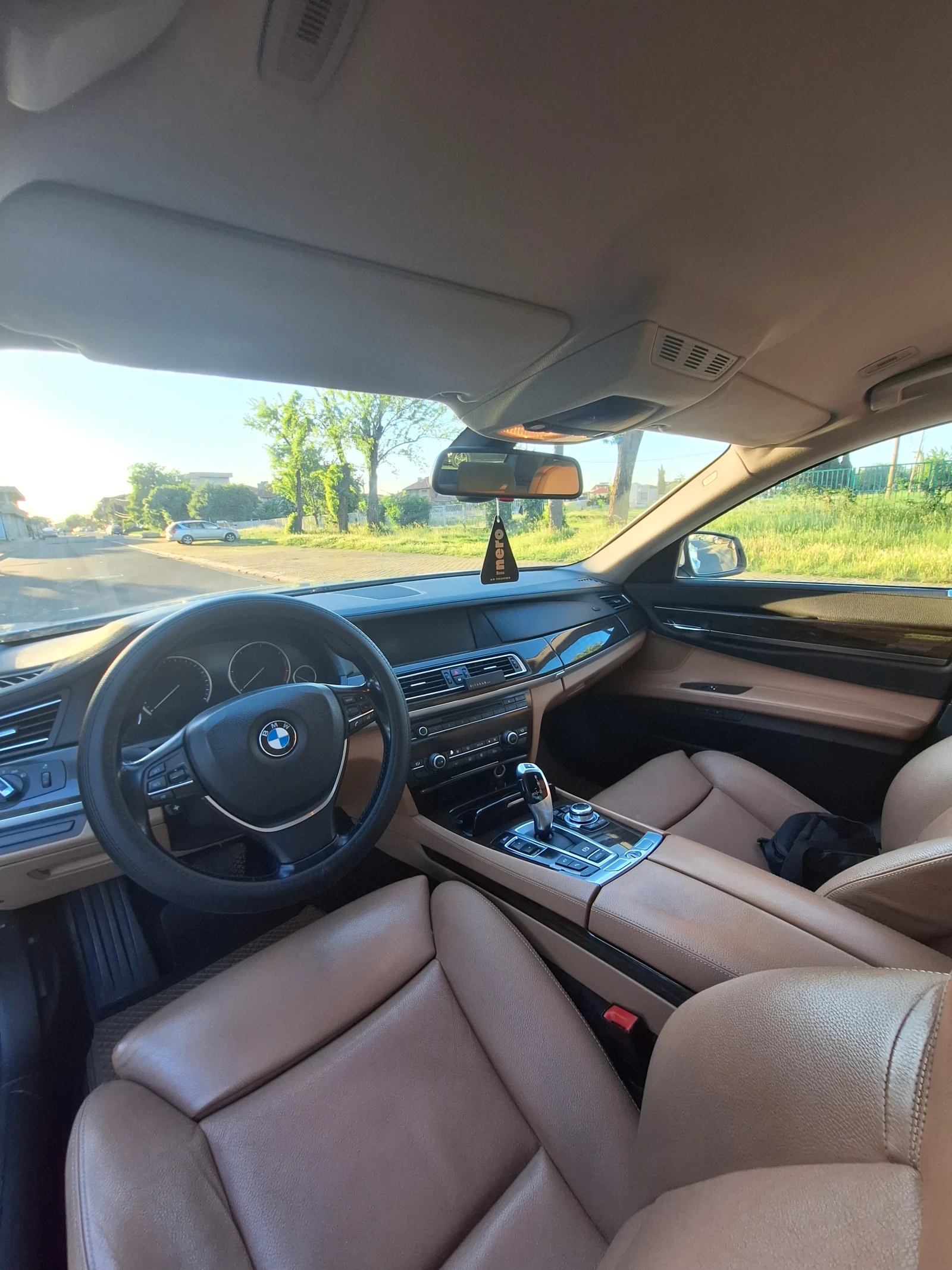 BMW 730, снимка 11 - Автомобили и джипове - 54692215