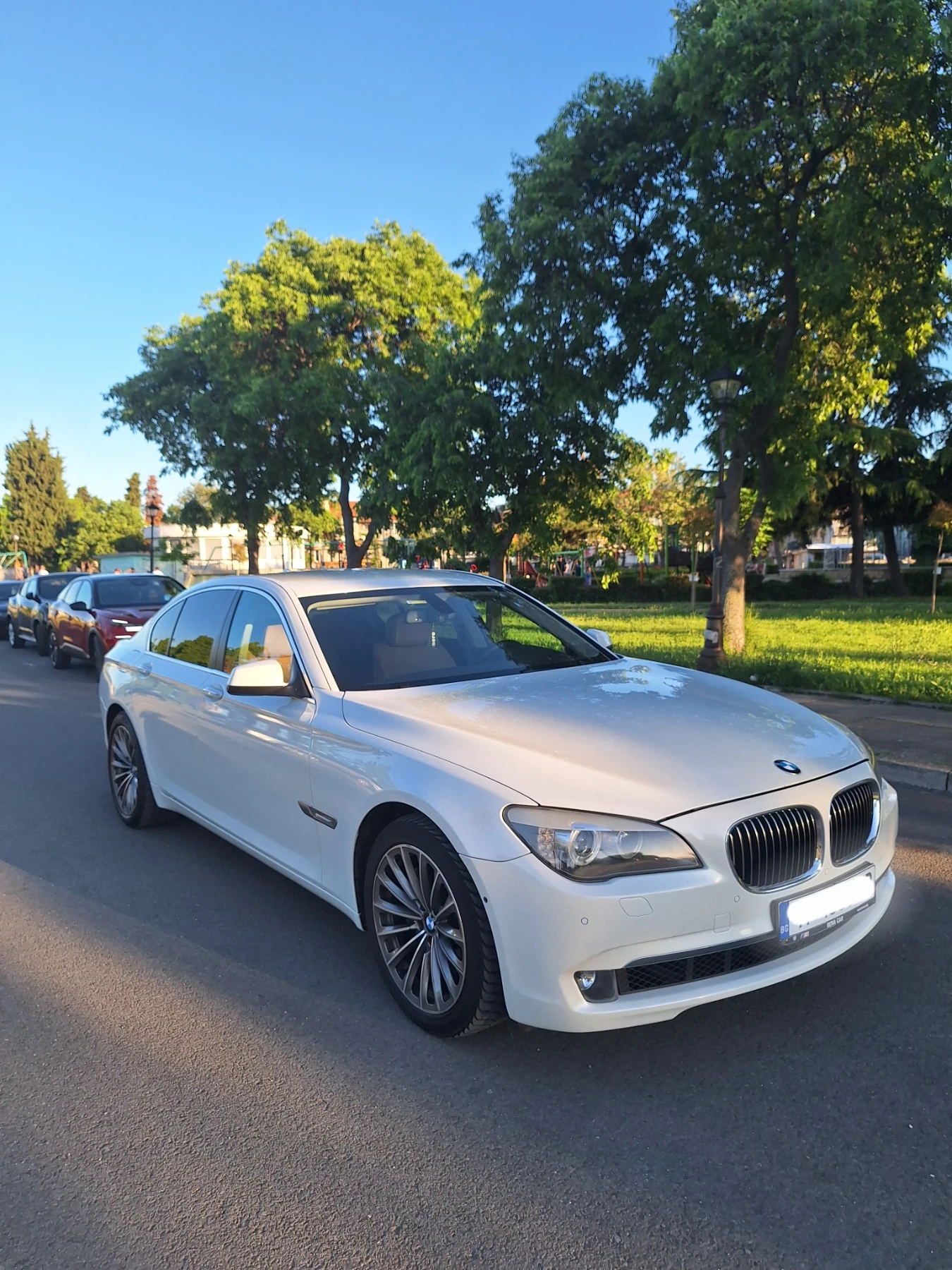 BMW 730, снимка 2 - Автомобили и джипове - 54692215