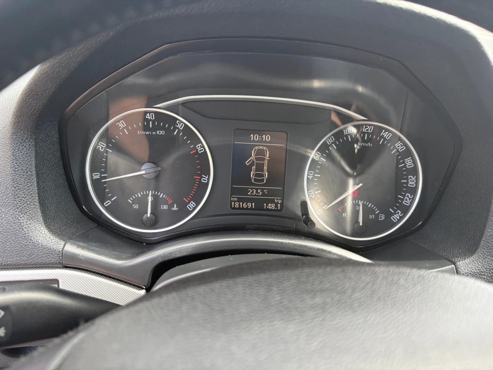 Skoda Octavia 1.8TSI, снимка 11 - Автомобили и джипове - 54939713