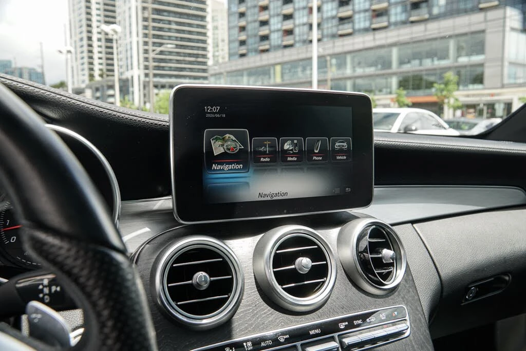 Mercedes-Benz C 300 4MATIC Coupe* AMG PACK* ПОДГРЕВ* КАМЕРА* MEMORY* , снимка 11 - Автомобили и джипове - 54977922