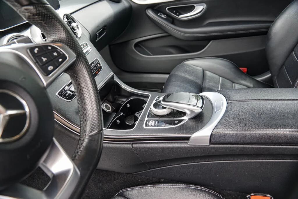 Mercedes-Benz C 300 4MATIC Coupe* AMG PACK* ПОДГРЕВ* КАМЕРА* MEMORY* , снимка 12 - Автомобили и джипове - 54977922