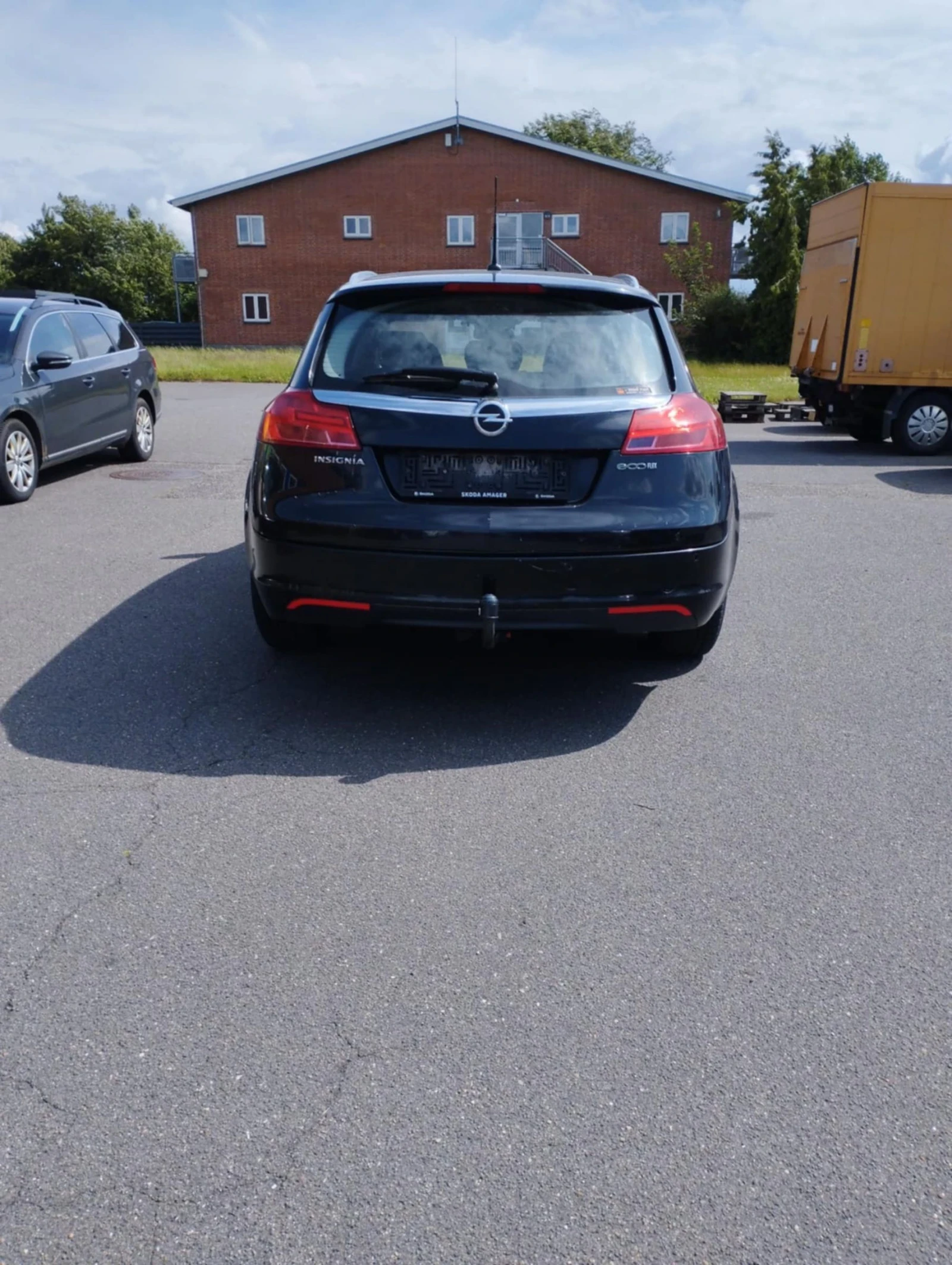 Opel Insignia, снимка 6 - Автомобили и джипове - 55115237