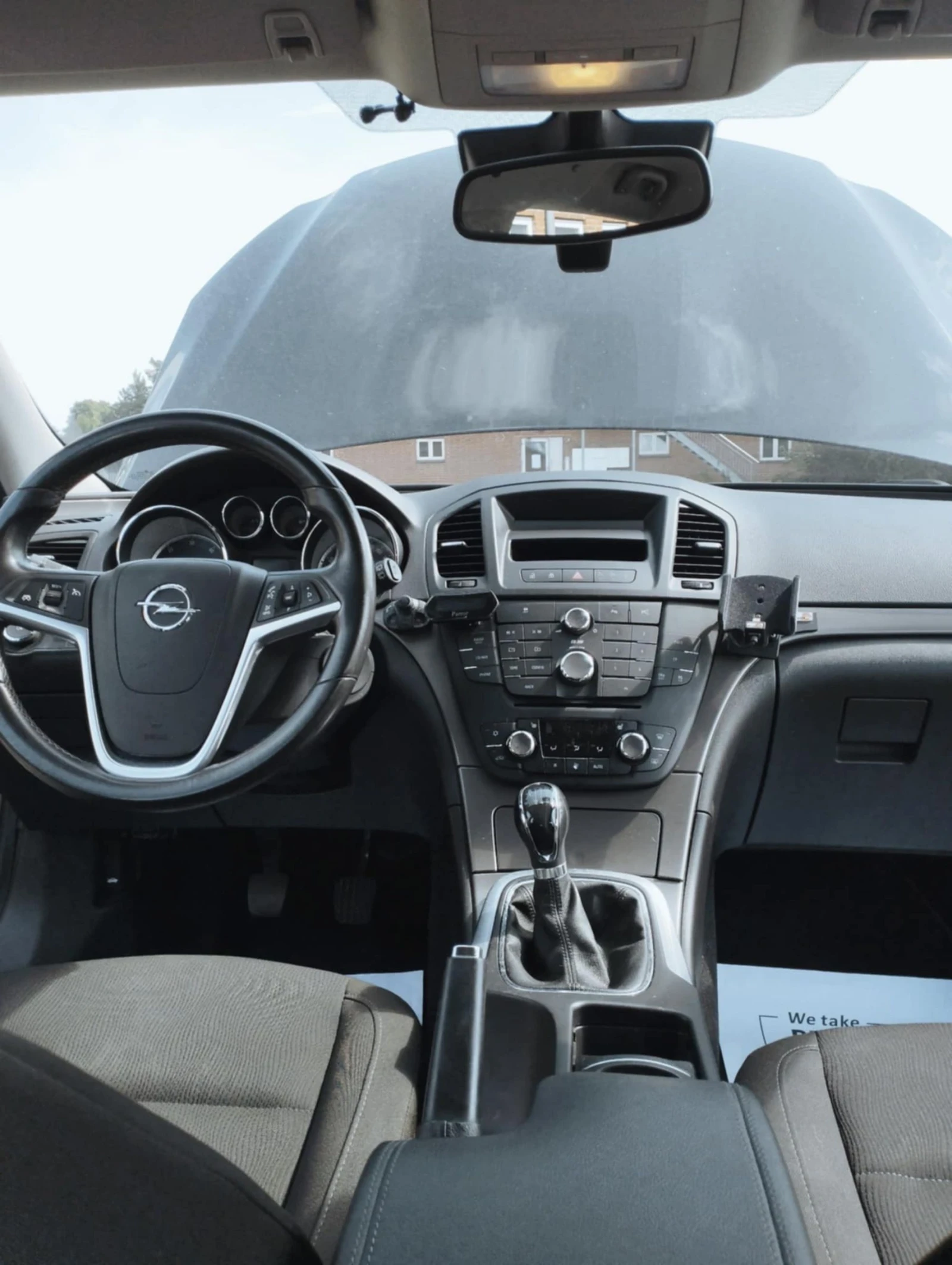 Opel Insignia, снимка 14 - Автомобили и джипове - 55115237