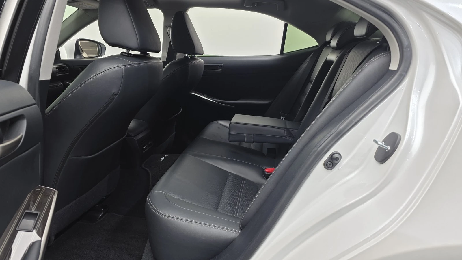 Lexus IS ���* ������� �����* BLIND SPOT* ������ ���� | Mobile.bg � ����������� 12