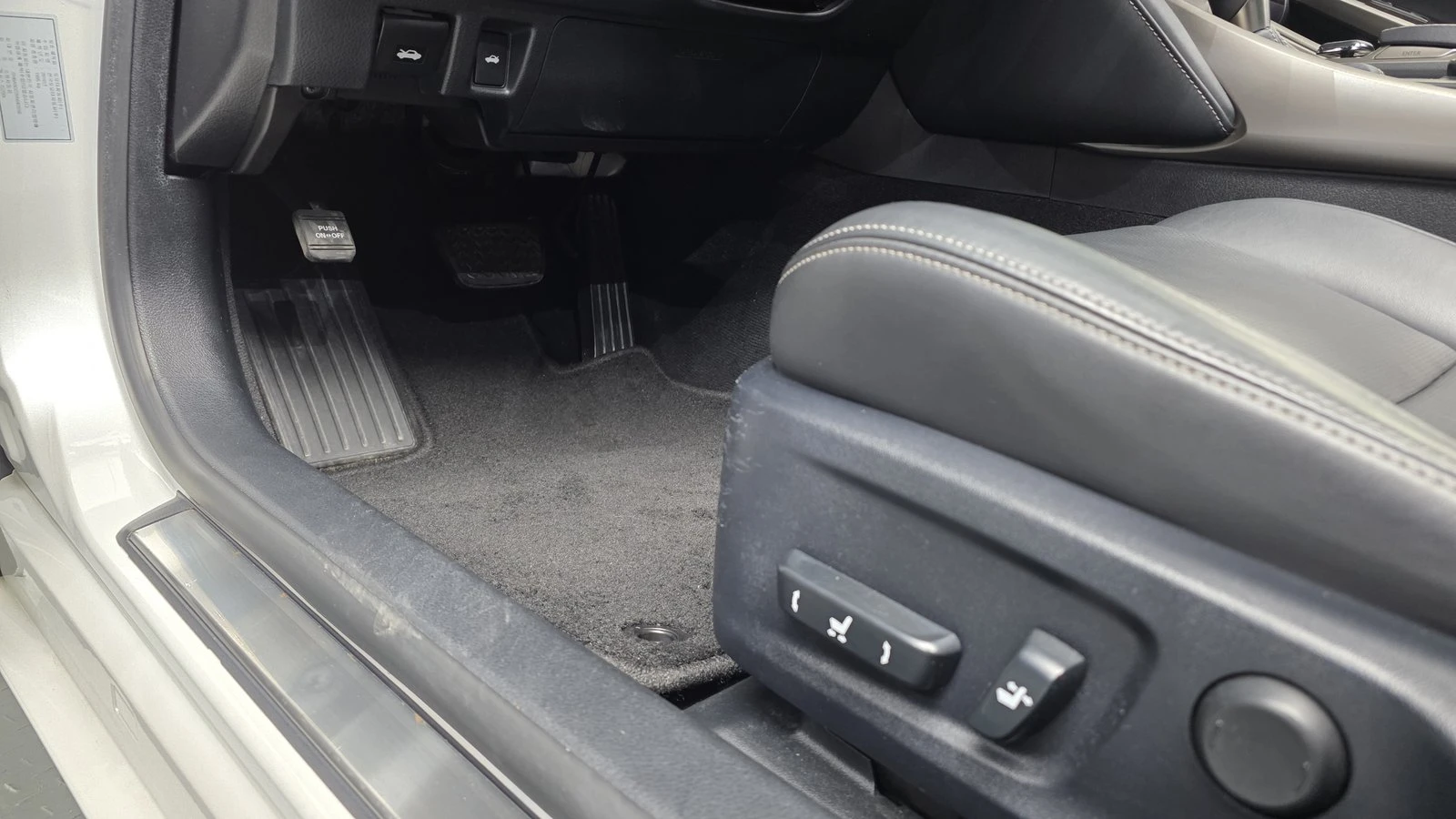 Lexus IS ���* ������� �����* BLIND SPOT* ������ ���� | Mobile.bg � ����������� 9