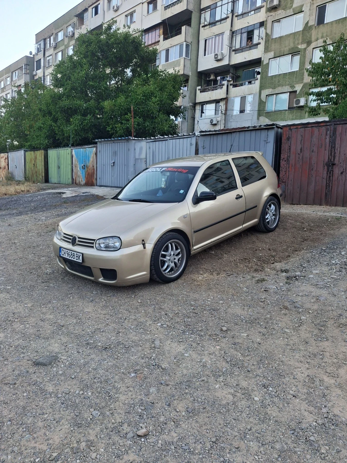 VW Golf 1.9 101