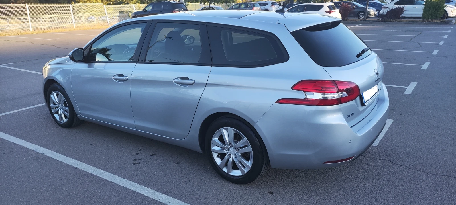 Peugeot 308 1.6 BlueHDi 120 | EURO 6 | PANORAMA, снимка 4 - Автомобили и джипове - 56075152