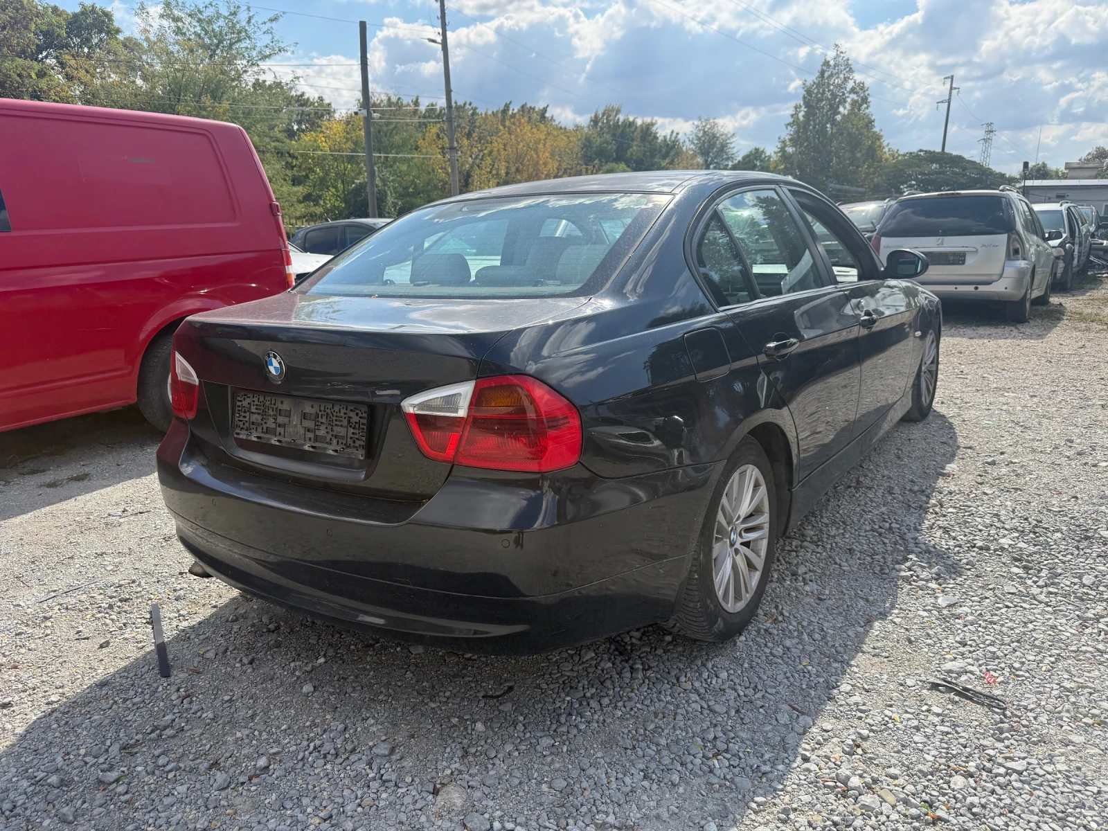 BMW 320 D 163hp Xenon/Ел. Рейка/Рекаро с подгрев/, снимка 5 - Автомобили и джипове - 56316055