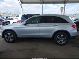 Mercedes-Benz GLC 300 CARFAX АВТО КРЕДИТ - 29500 лв. - 17601107 8