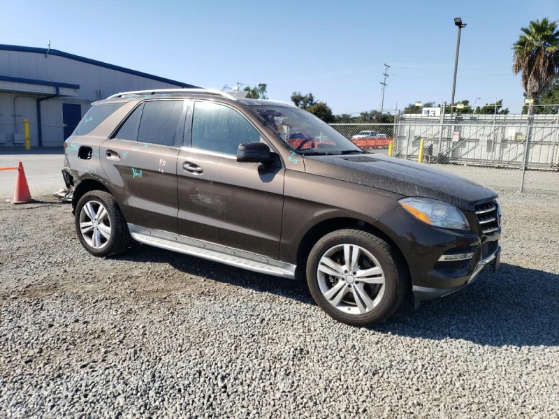 Mercedes-Benz ML 350 350 4MATIC , снимка 4 - Автомобили и джипове - 47591685