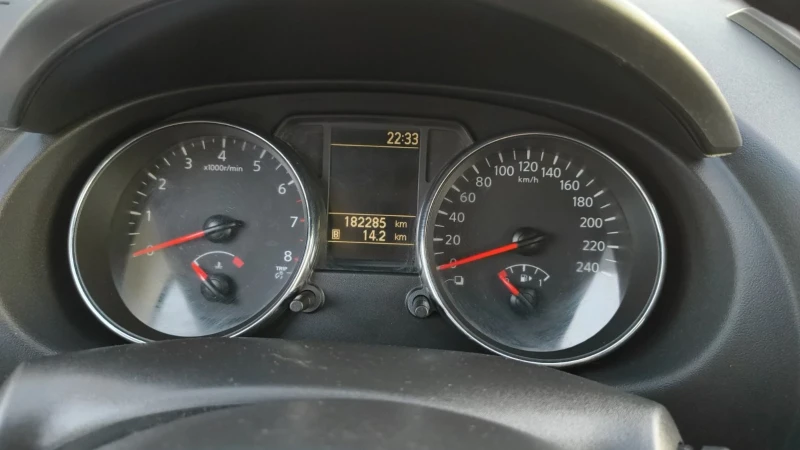 Nissan Qashqai 1, 6 ГАЗ/БЕНЗИН, снимка 11 - Автомобили и джипове - 51432294