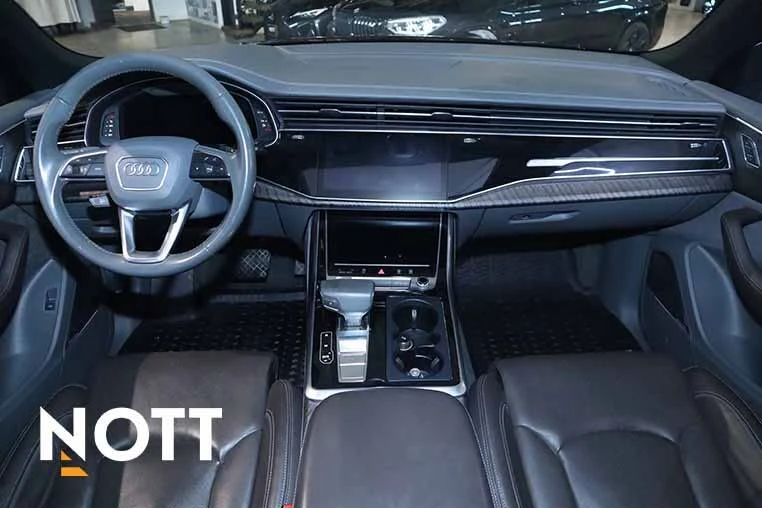 Audi Q8 TECHNIK* B&O* HEAD-UP* DISTRONIC* НОВ ДВИГАТЕЛ - изображение 9