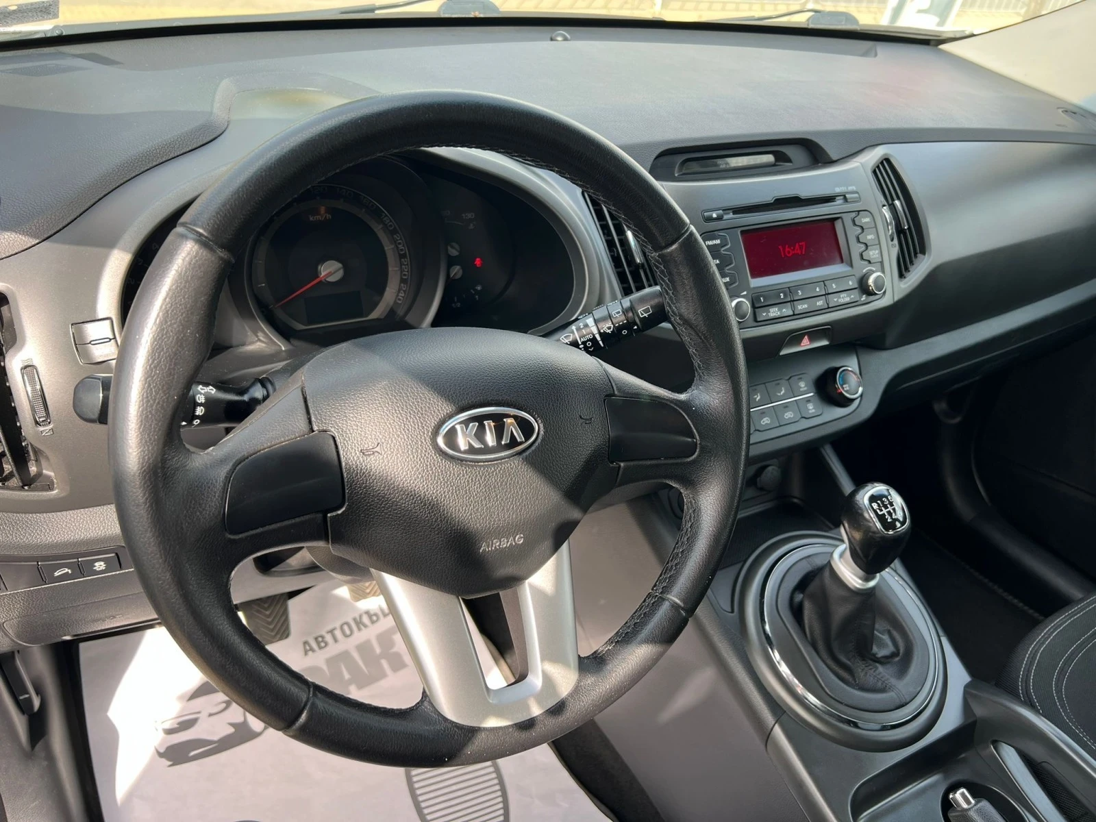 Kia Sportage 1.7CRDi/РЕАЛНИ КМ ! ! !  - изображение 6