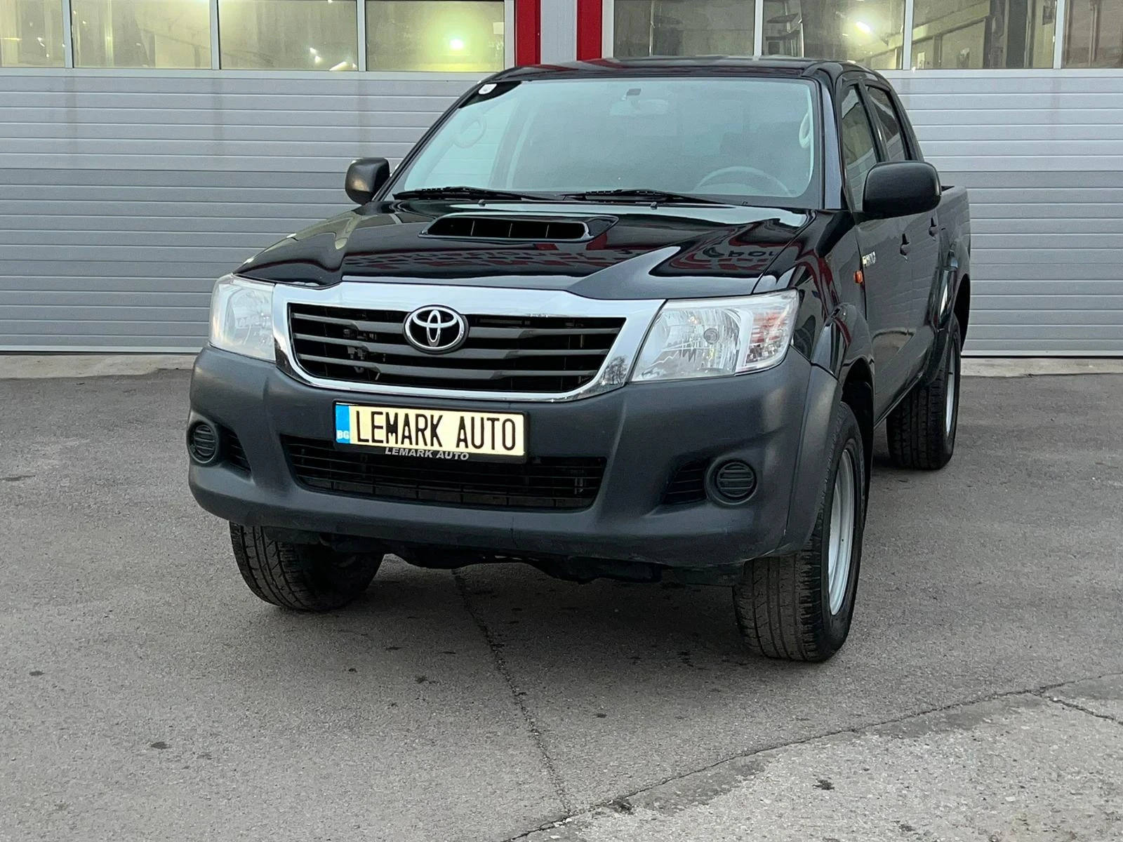 Toyota Hilux 2.5D-4D FACELIFT 4X4 KLIMATIK EVRO 5B ЛИЗИНГ!!! - изображение 4