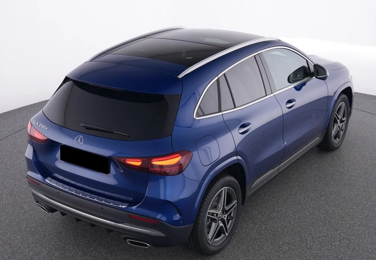 Mercedes-Benz GLA 250 e 4Matic = AMG Line= Advanced Plus Гаранция - изображение 3