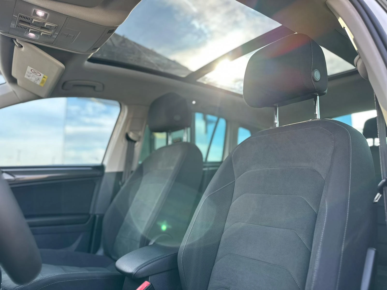 VW Tiguan / 2.0 TDI / PANORAMA / FULL LED / DIGITAL / TOP / | Mobile.bg � ����������� 10