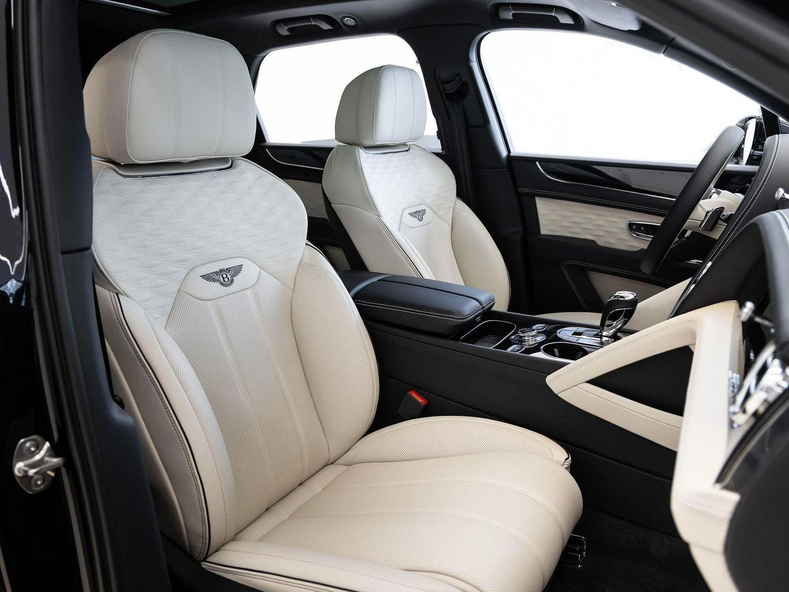 Bentley Bentayga SPEED/NEW MODEL/NAIM/PANO/CERAMIC/HEAD UP/360/ | Mobile.bg � ����������� 15