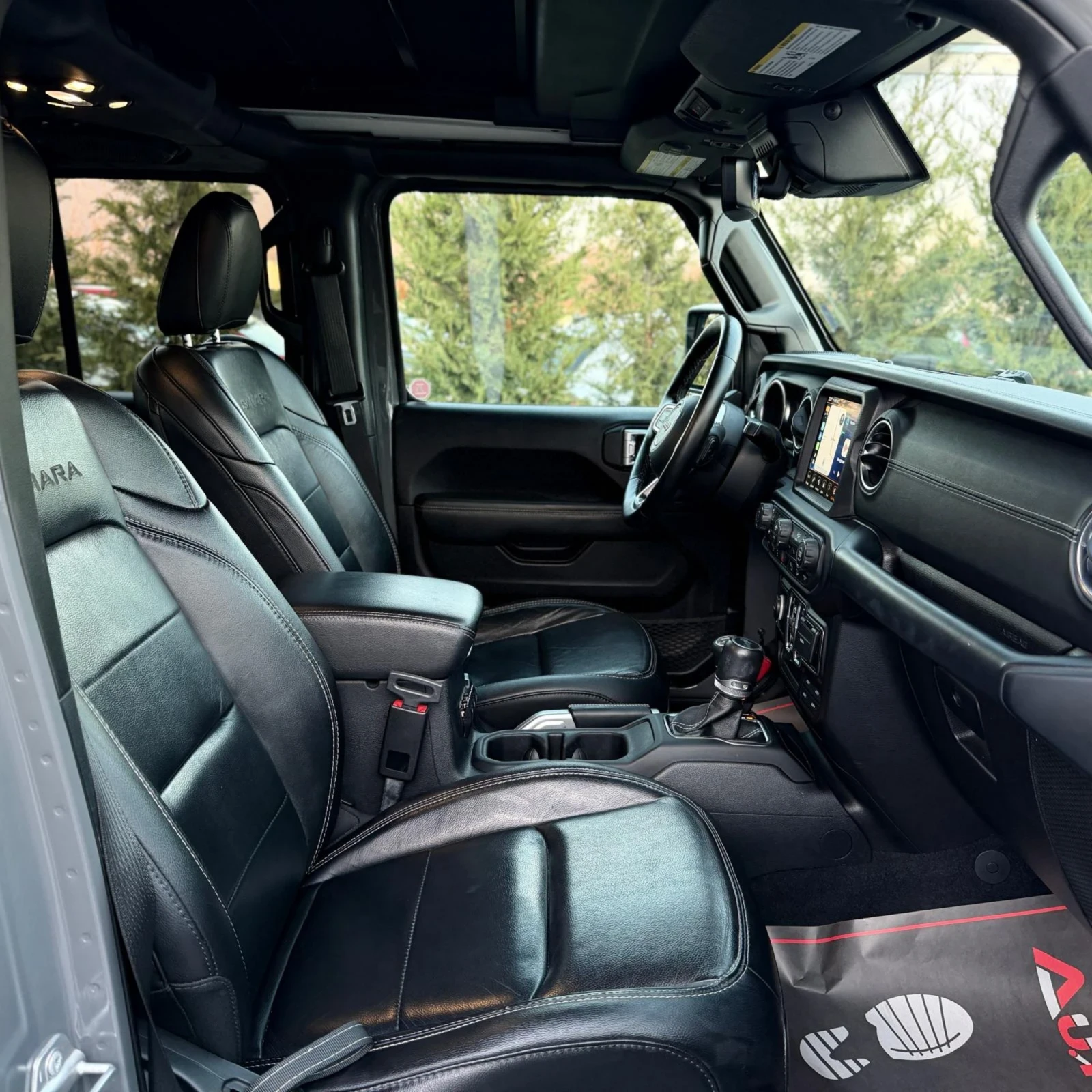 Jeep Wrangler 3.6i-290кс= 57.000KM= SAHARA= DOBINSONS= FULL , снимка 14 - Автомобили и джипове - 53845167