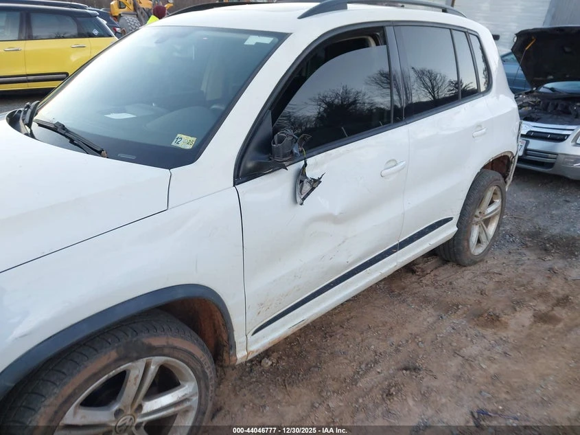 VW Tiguan 2.0L I-4 DI, DOHC, VVT, TURBO, 200HP All Wheel, снимка 6 - Автомобили и джипове - 53879155