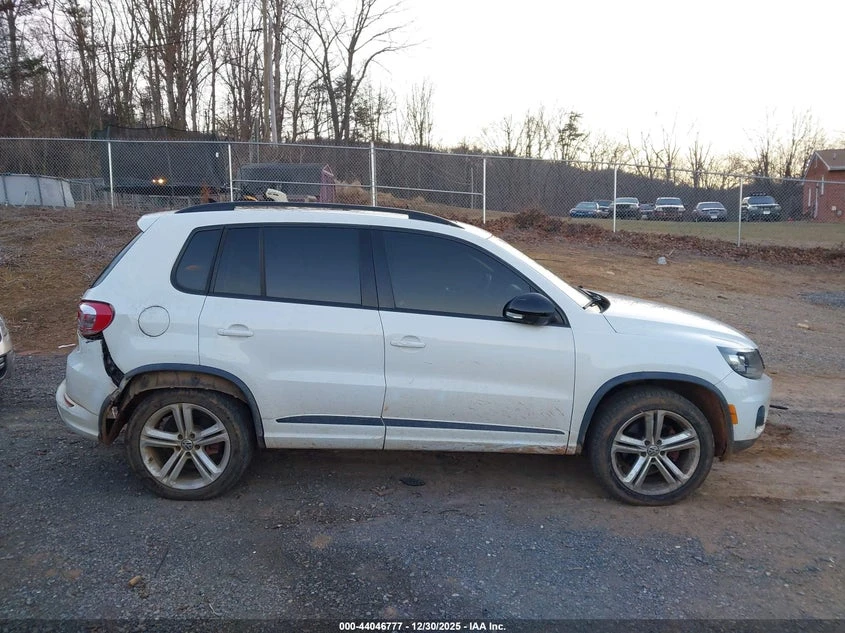 VW Tiguan 2.0L I-4 DI, DOHC, VVT, TURBO, 200HP All Wheel, снимка 14 - Автомобили и джипове - 53879155