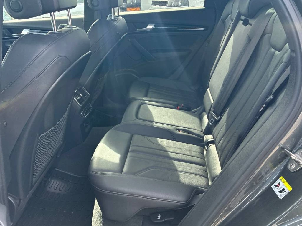 Audi Q5 Technik * S-LINE * CARFAX* HEAD-UP * ДИСТРОНИК, снимка 9 - Автомобили и джипове - 53893083