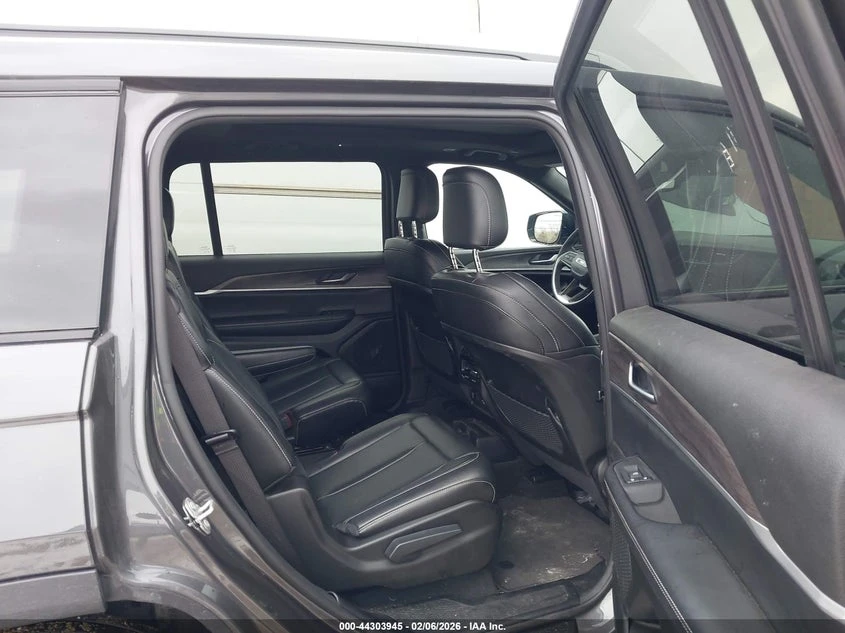 Jeep Grand cherokee L Limited 4X4, снимка 8 - Автомобили и джипове - 54071836