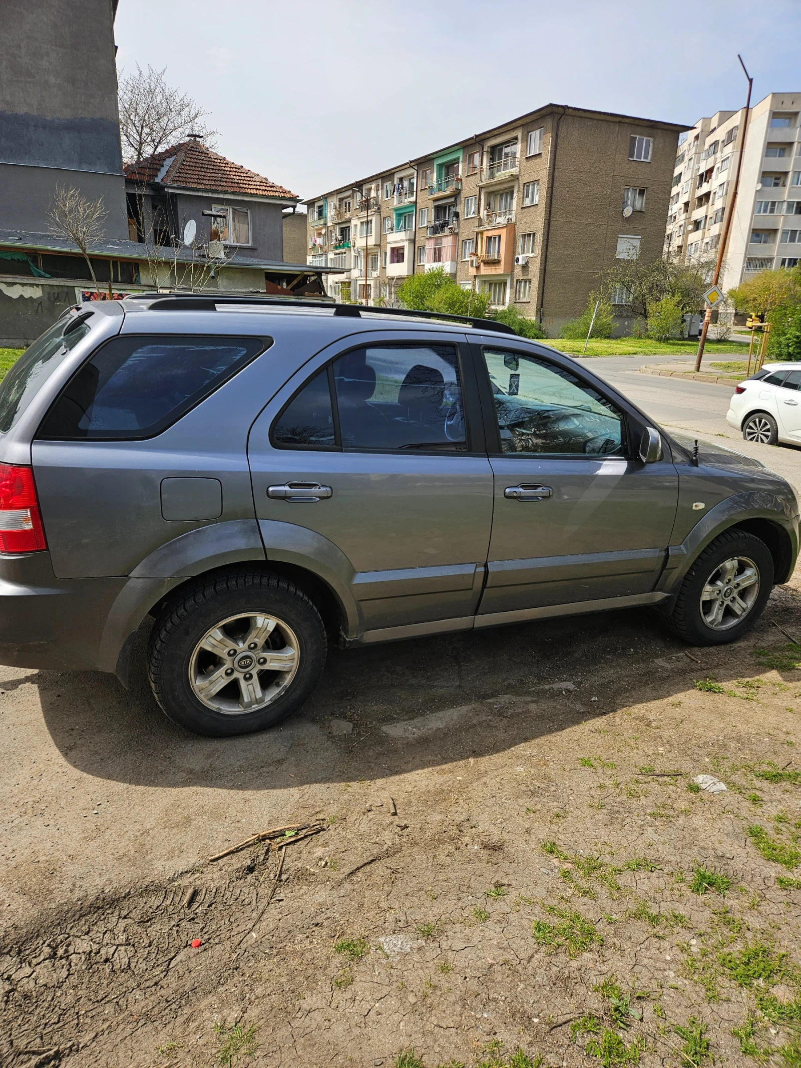 Kia Sorento, снимка 3 - Автомобили и джипове - 54180251