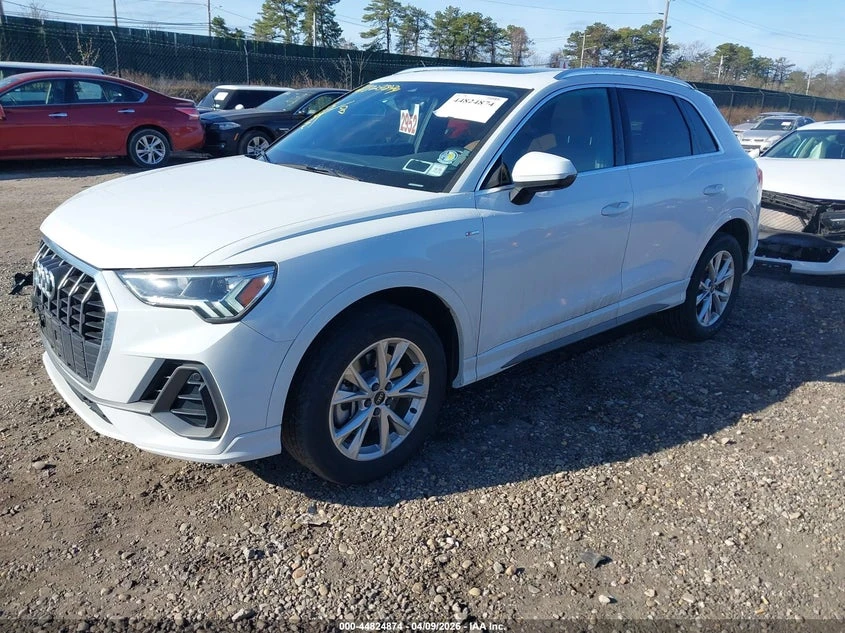 Audi Q3 2.0l Premium 45 Tfsi S Line Quattro Tiptronic, снимка 1 - Автомобили и джипове - 54389517