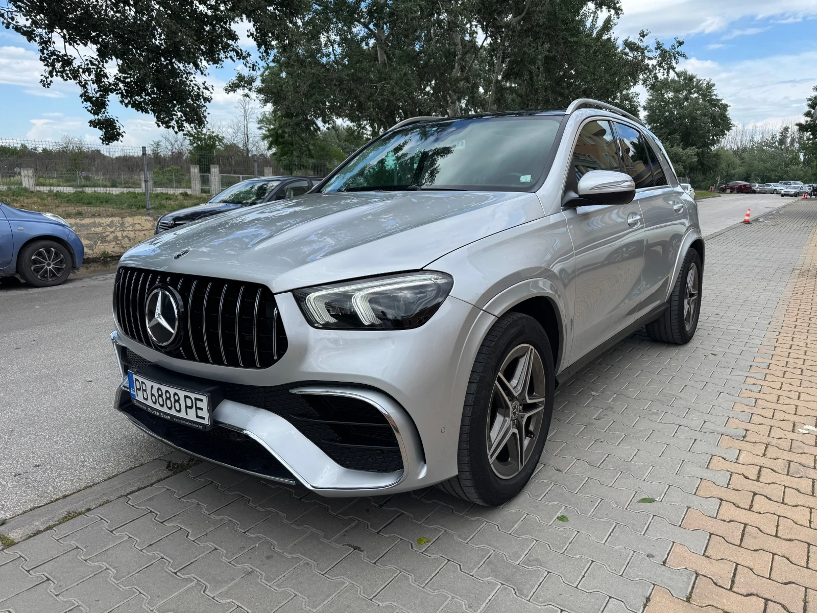 Mercedes-Benz GLE 400d AMG , снимка 11 - Автомобили и джипове - 54776890