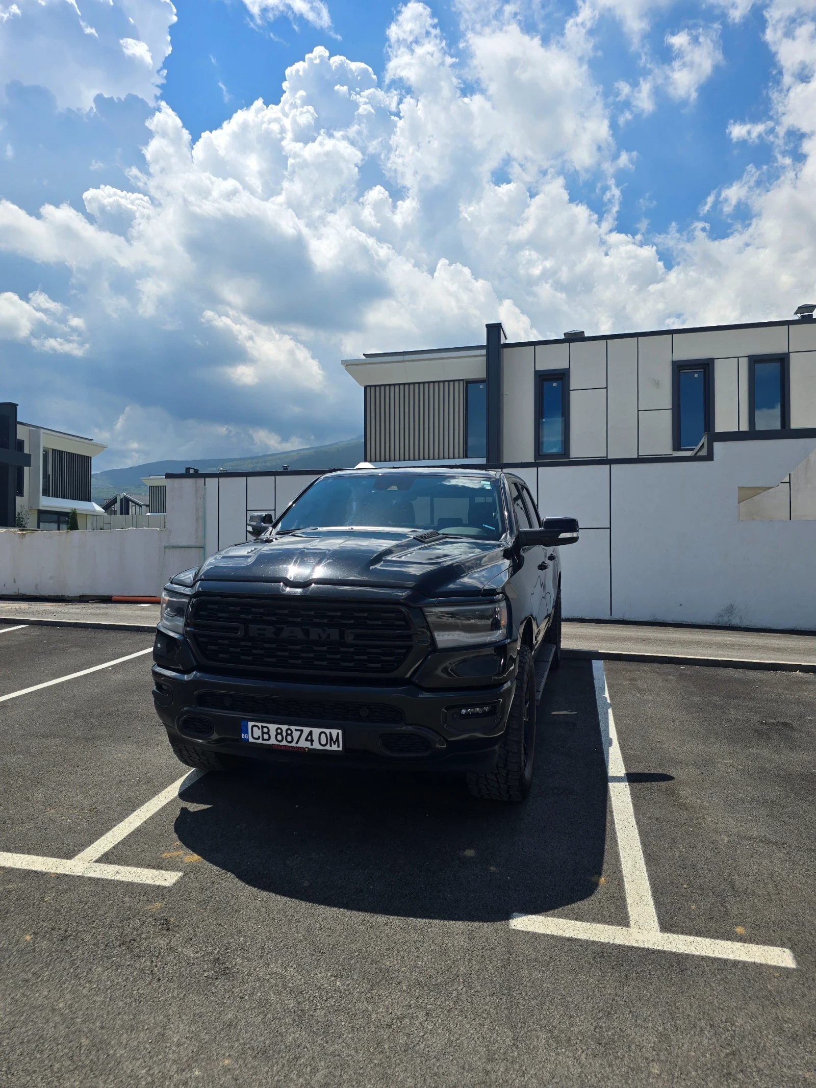 Dodge RAM 1500 Sport G/T 5.7L HEMI V8 eTorque
