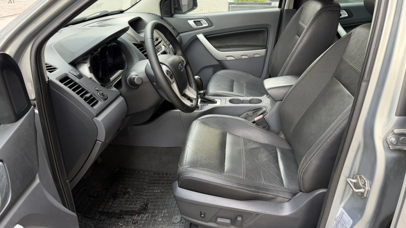 Ford Ranger 2.2 automatic , снимка 5 - Автомобили и джипове - 55561432